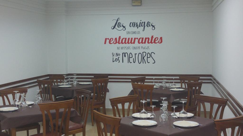 Hostal San Telmo Tui Ngoại thất bức ảnh