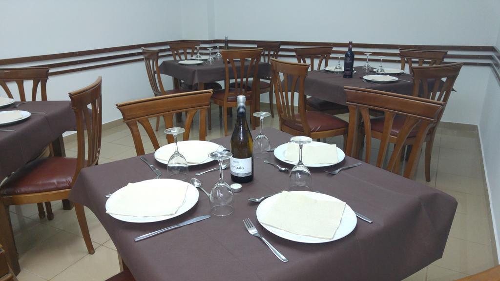 Hostal San Telmo Tui Ngoại thất bức ảnh