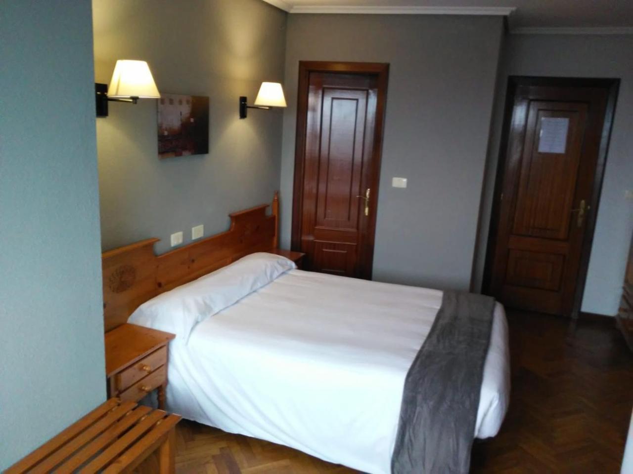 Hostal San Telmo Tui Ngoại thất bức ảnh